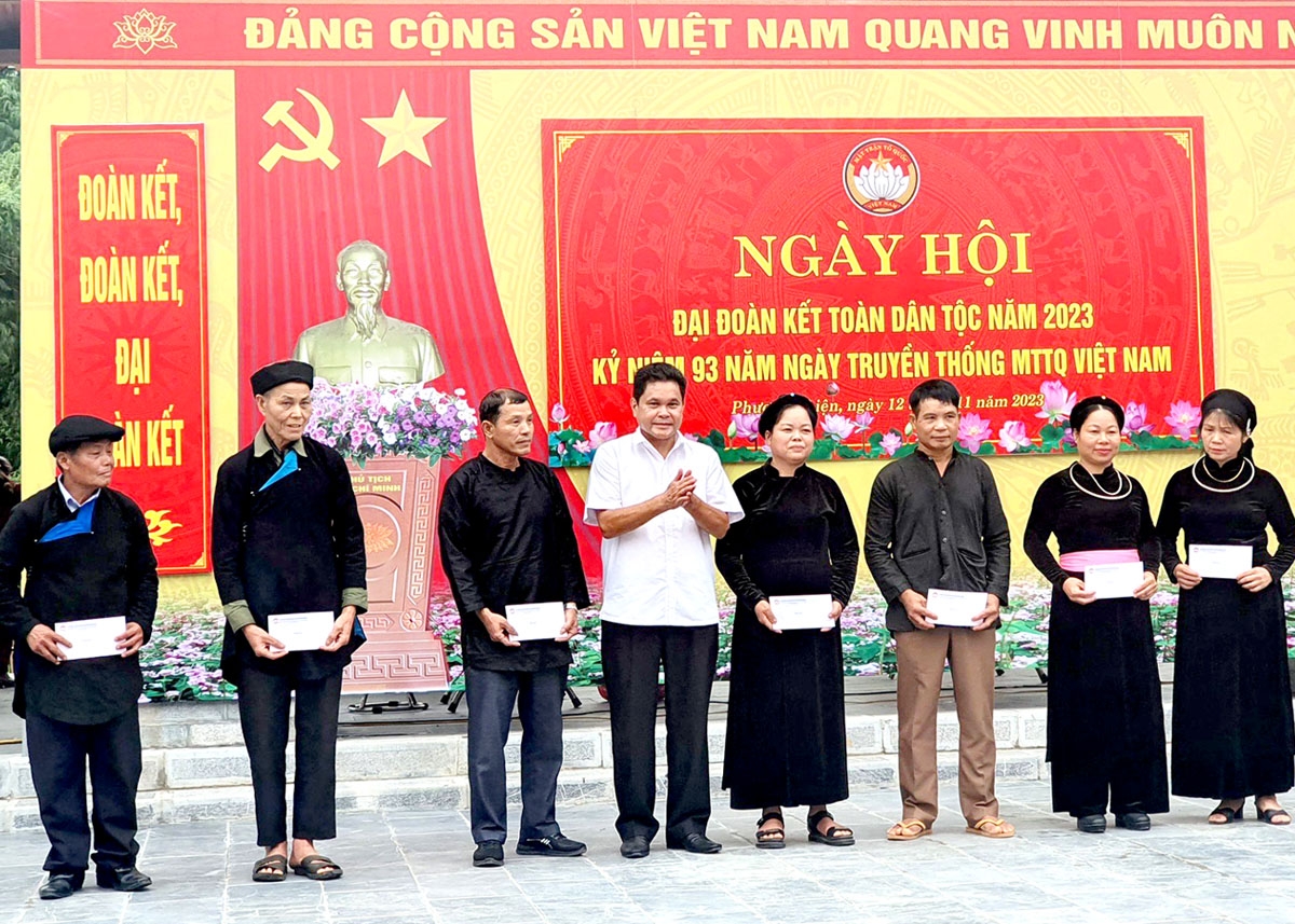 Phát huy sức mạnh đại đoàn kết toàn dân tộc, xây dựng tỉnh Hà Giang ngày càng giàu đẹp, văn minh